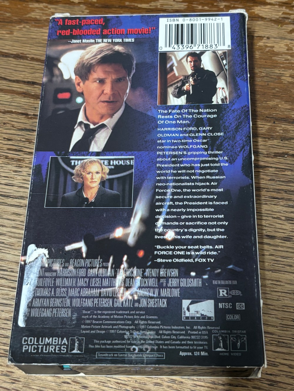 Air Force One VHS Movie Harrison Ford Gary Oldman Glenn Close 1997