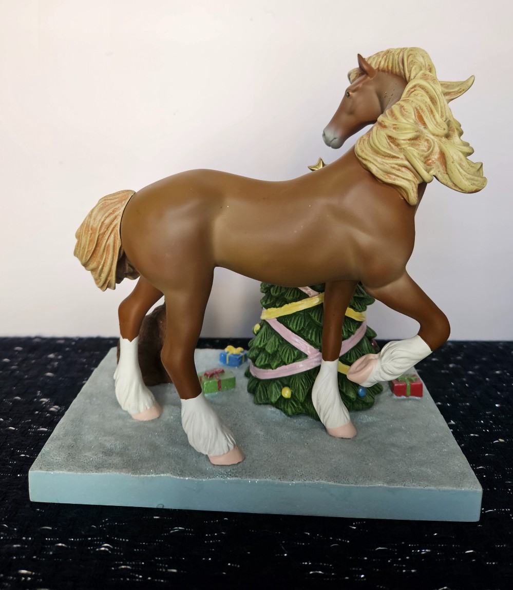 NIB Painted Ponies A Christmas Gathering
