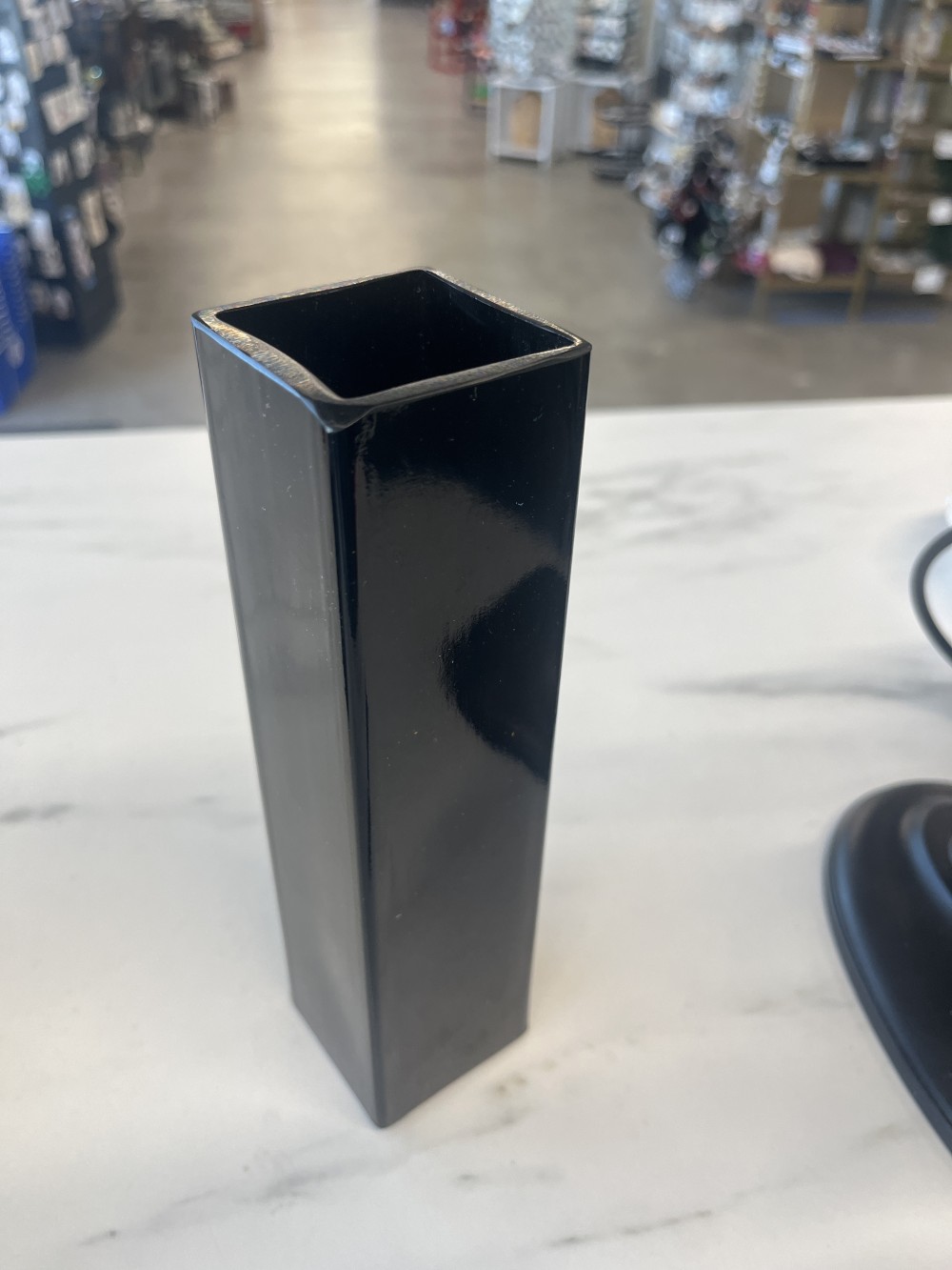 Black amethyst Art Deco style vase Taiwan