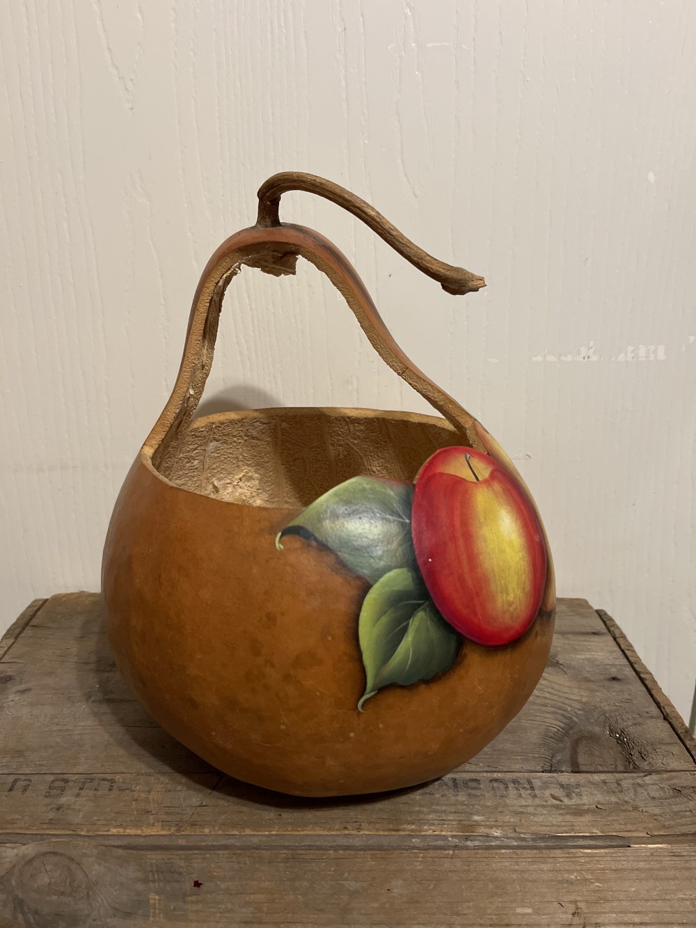 Vtg large folk art gourd basket