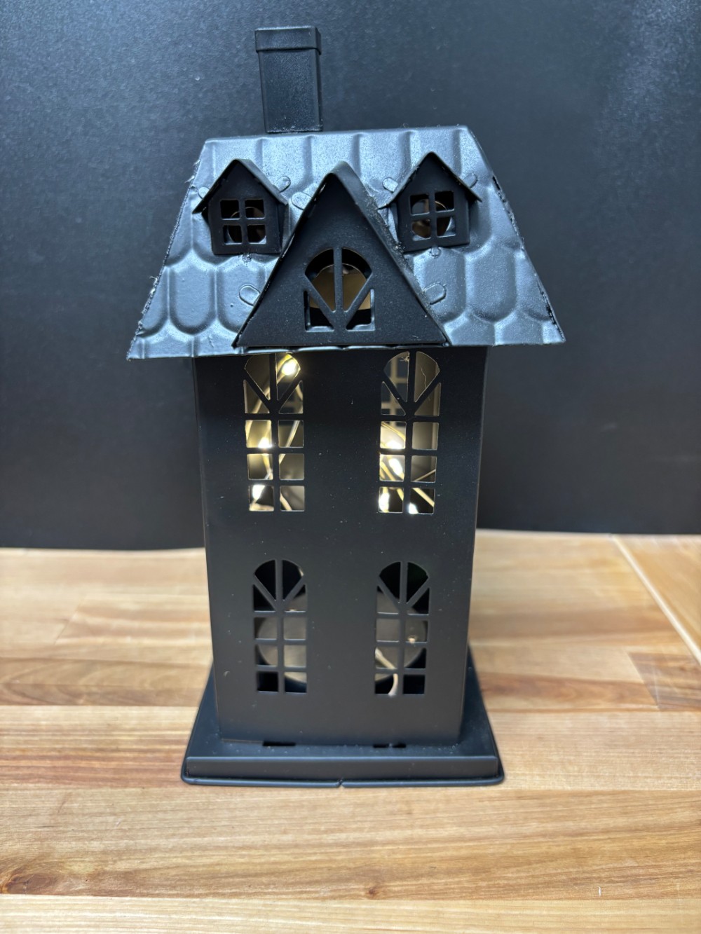 Lighted Metal Haunted House Halloween Decor Crow Tree