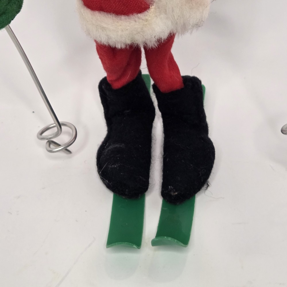 VTG 1963 Annalee Mobilitee Skiing Santa Claus