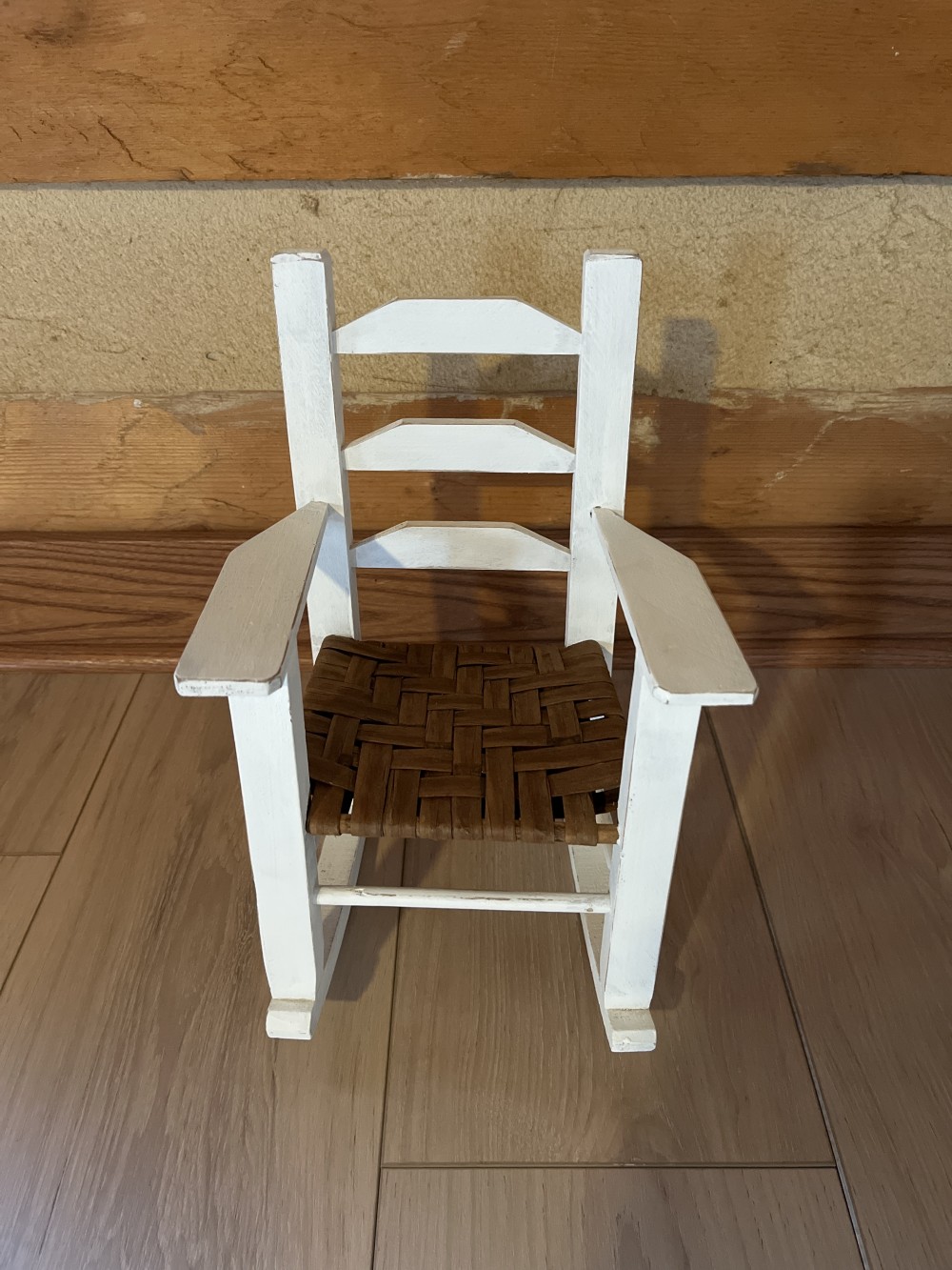 Vtg doll rocking chair