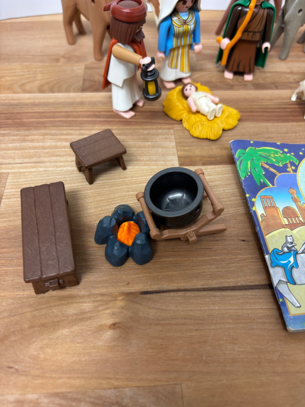 Vintage 1999 Playmobil Christmas Nativity Set Figures Animals Accessories Story Booklet