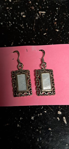 Italian Silver Mother of Pearl Earrings(925)