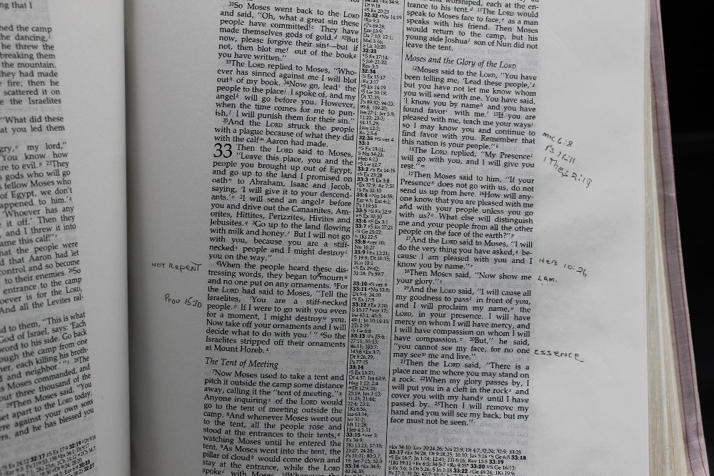 Bible vtg 1984 upcycled NIV Cambridge Univ. Press