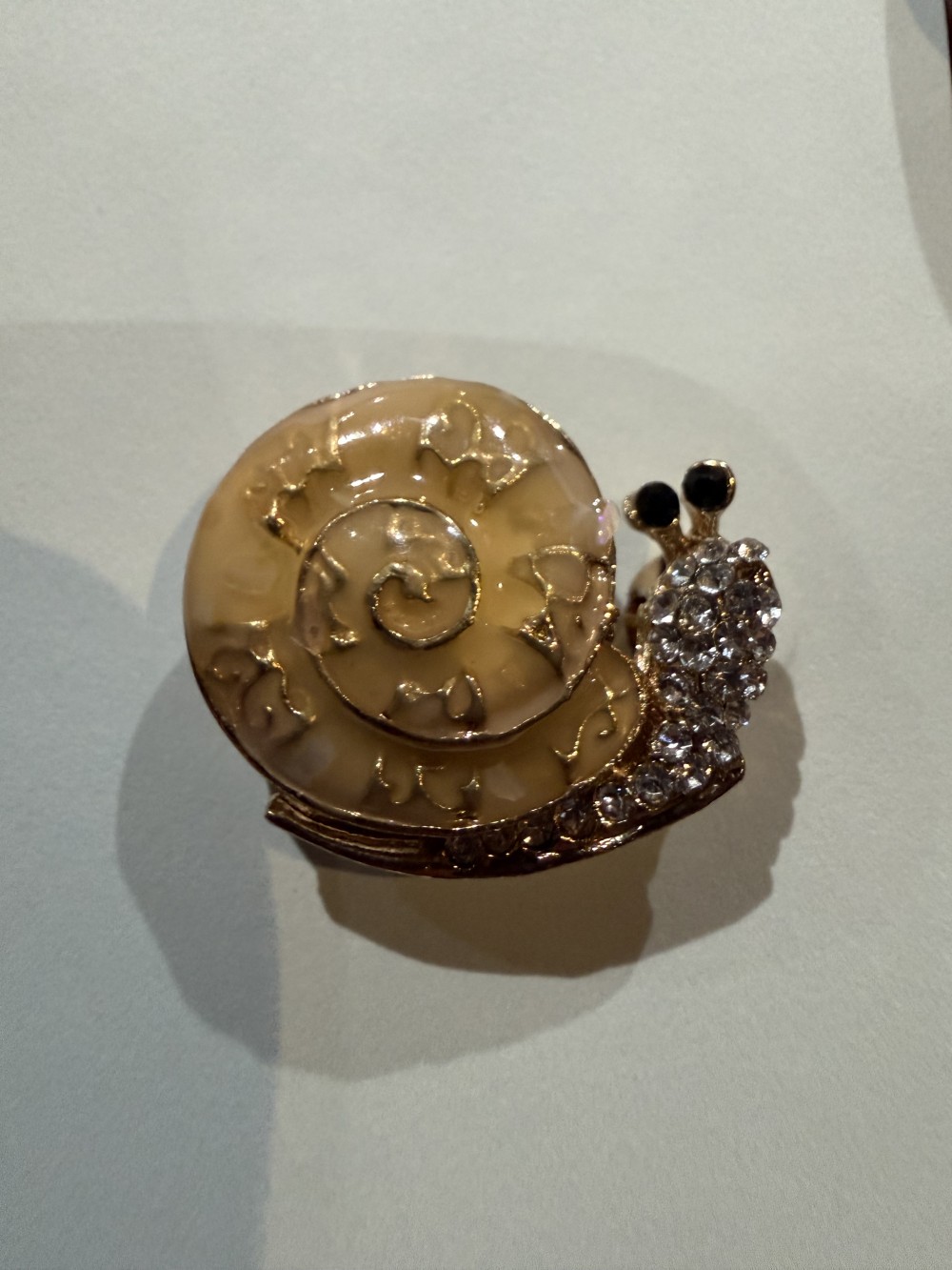 Brooch Pin - Snail in Cream Enamel & Rhinestones