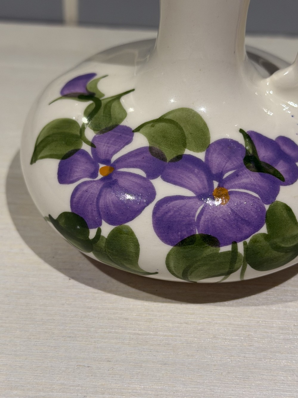 VTG Cook Family Hand-Painted Bud Vase 3’
