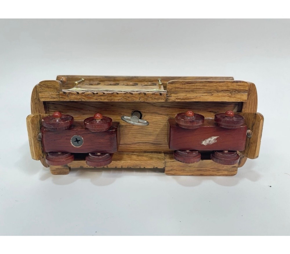 Music Box Wooden San Francisco Cable Car Van Ness Market Streets Souvenir 7 Inches Working