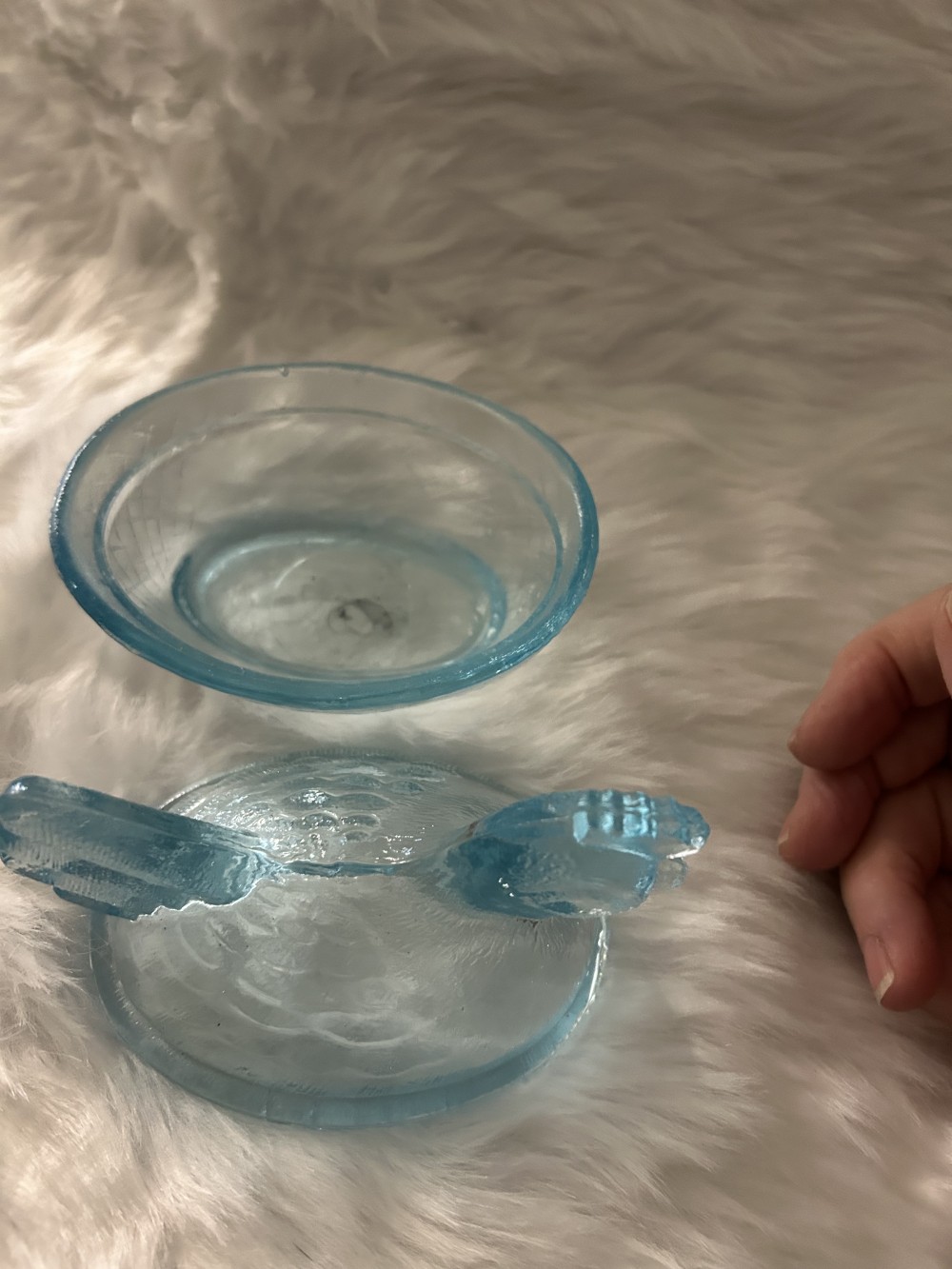 Hen on Nest - Blue Glass - Small