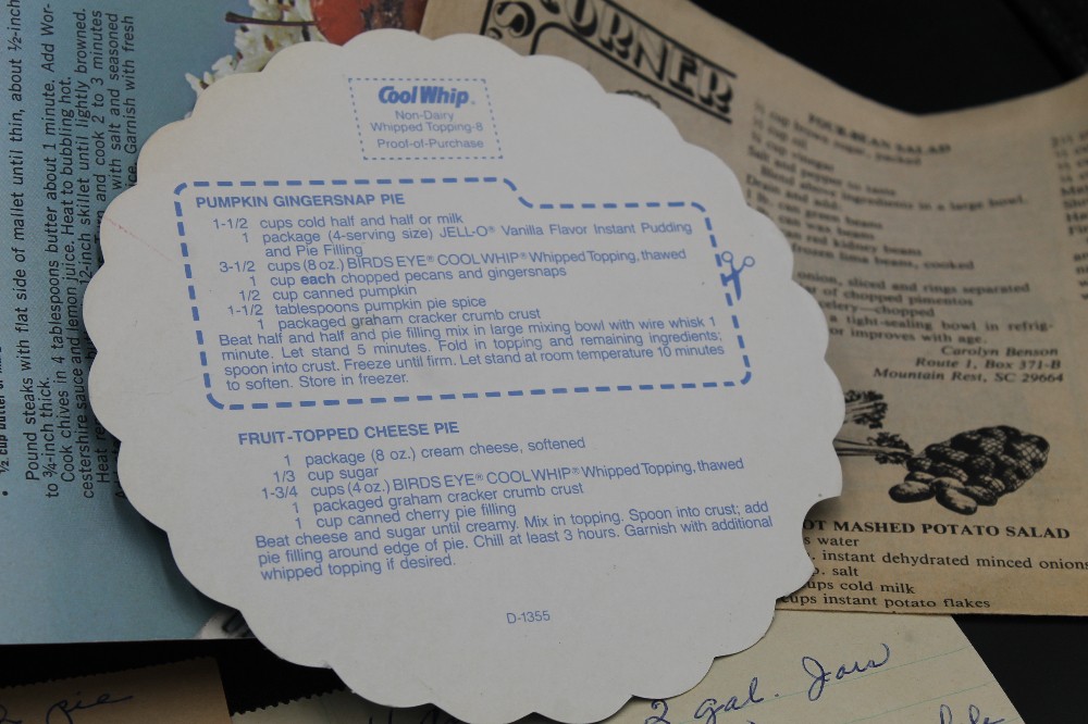 Vtg recipes collection packet