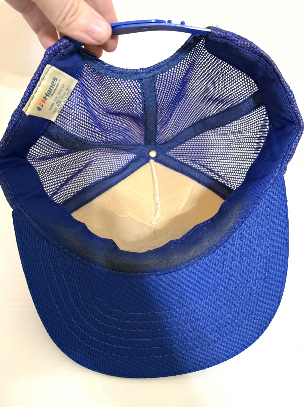 Vintage ski Mt St Helens trucker hat