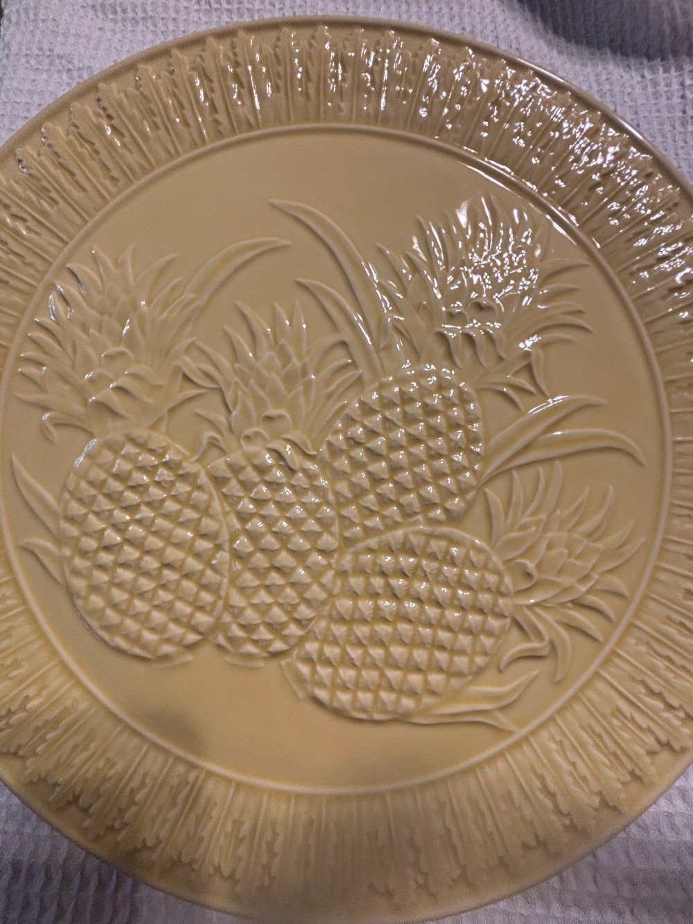 Ceramic Bordallo Pinheiro Majolica serving plate yellow embossed pineapples