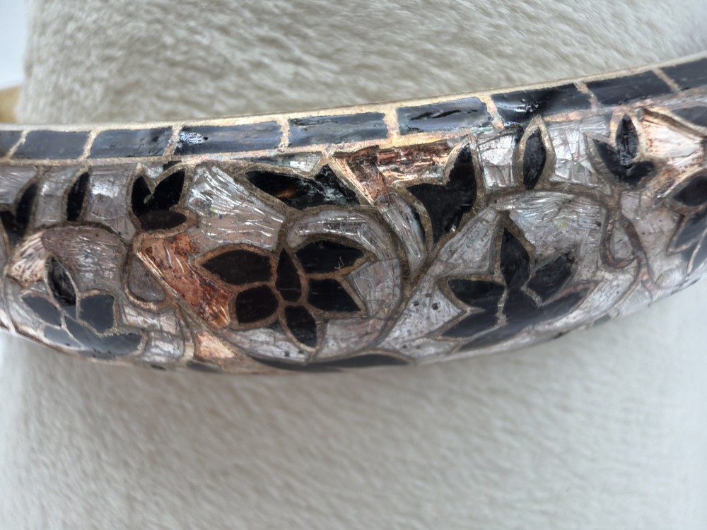 Vtg Floral Enamel Brass Bangle AS IS