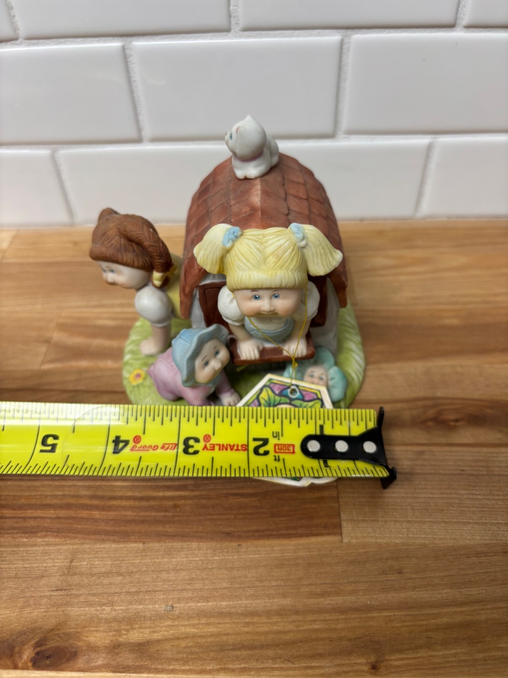 Cabbage Patch Kids 1984 Special Thoughts Porcelain Figurine Clubhouse Scene