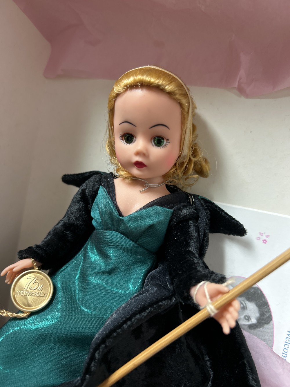 Madame Alexander Samantha Bewitched