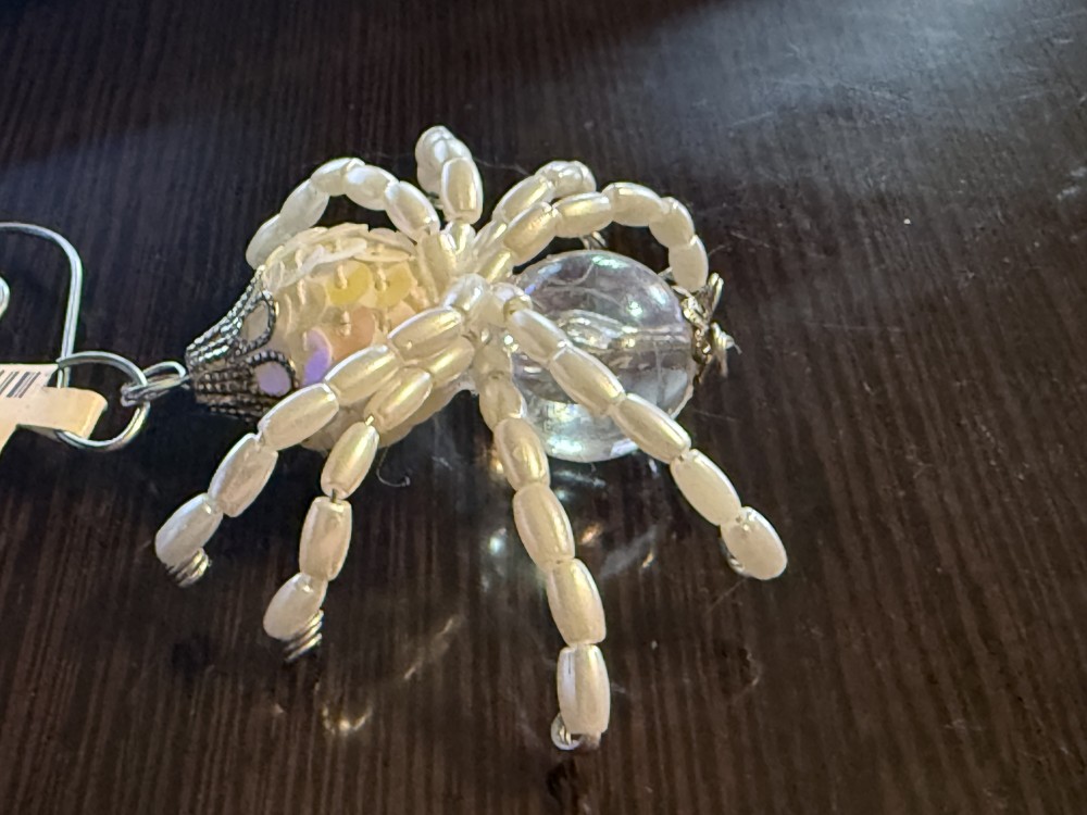 Ornament - Spider Sequin Clear Pearl