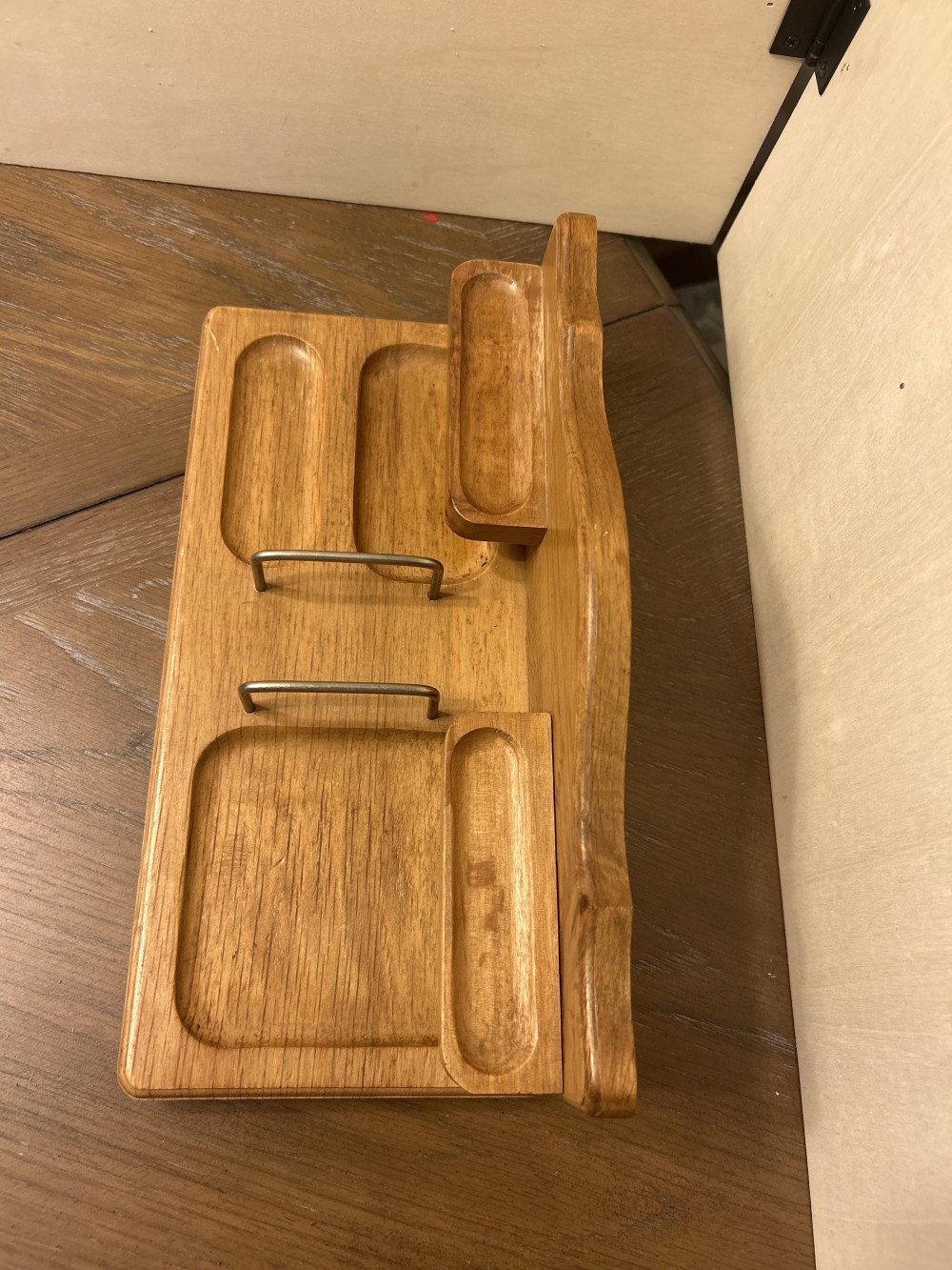 Men's Valet
