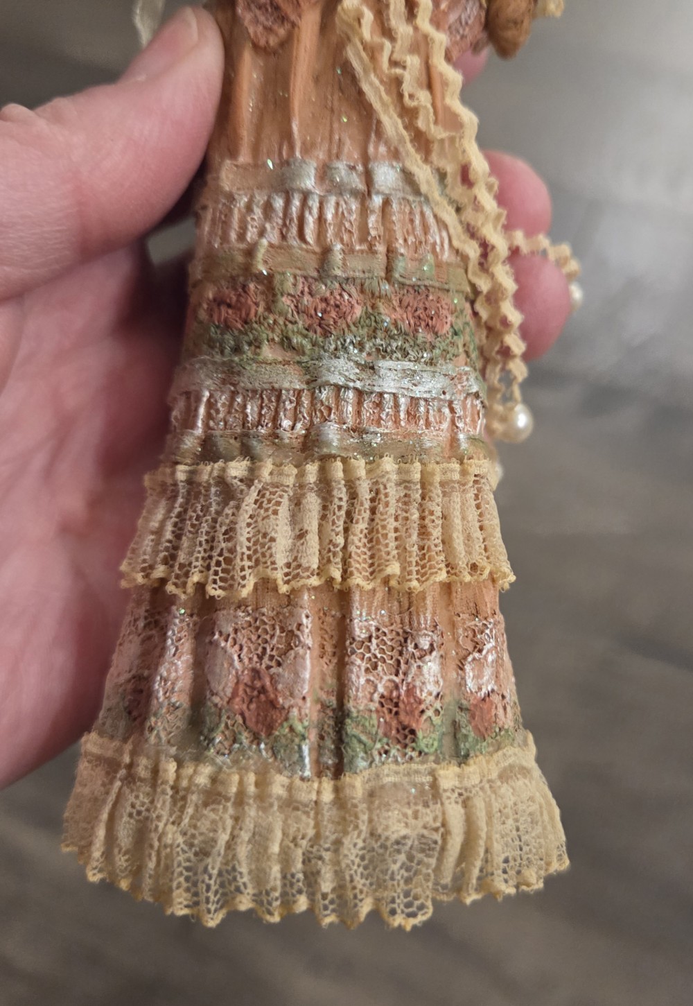 VTG Victorian Style Bear Figurine/Ornament