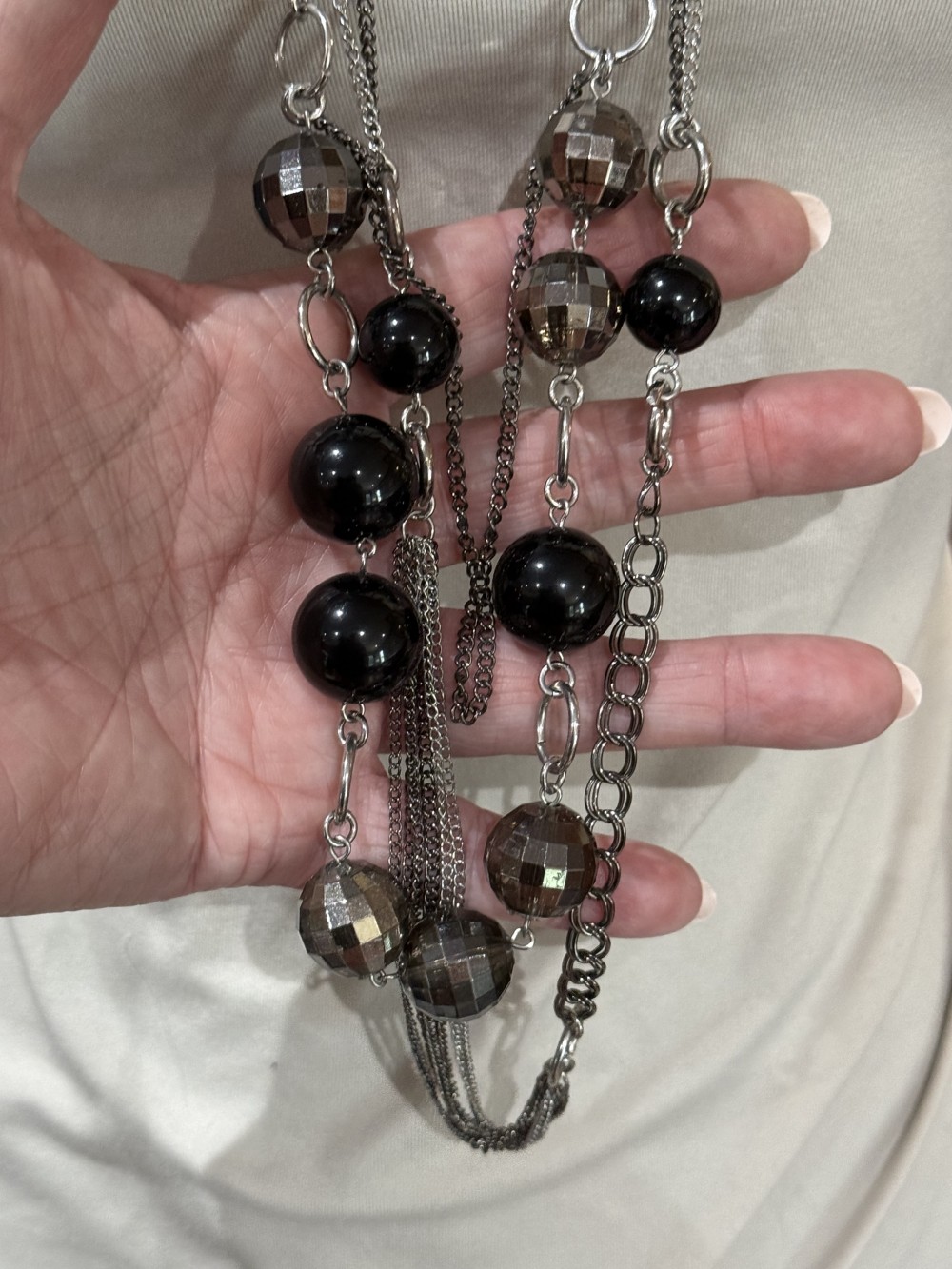 Long Necklace Black & Faceted Grey Beads Chain