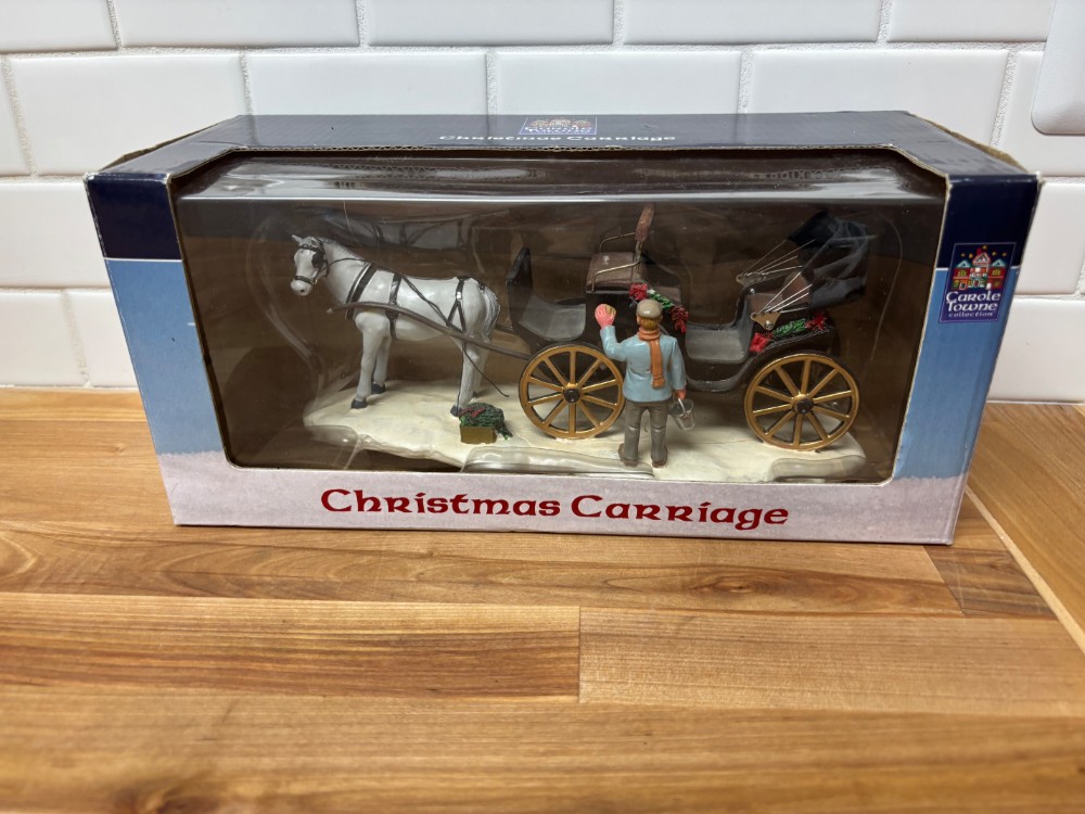 Christmas Carriage Horse Drawn Village Accessory Lemax Carole Towne 2004