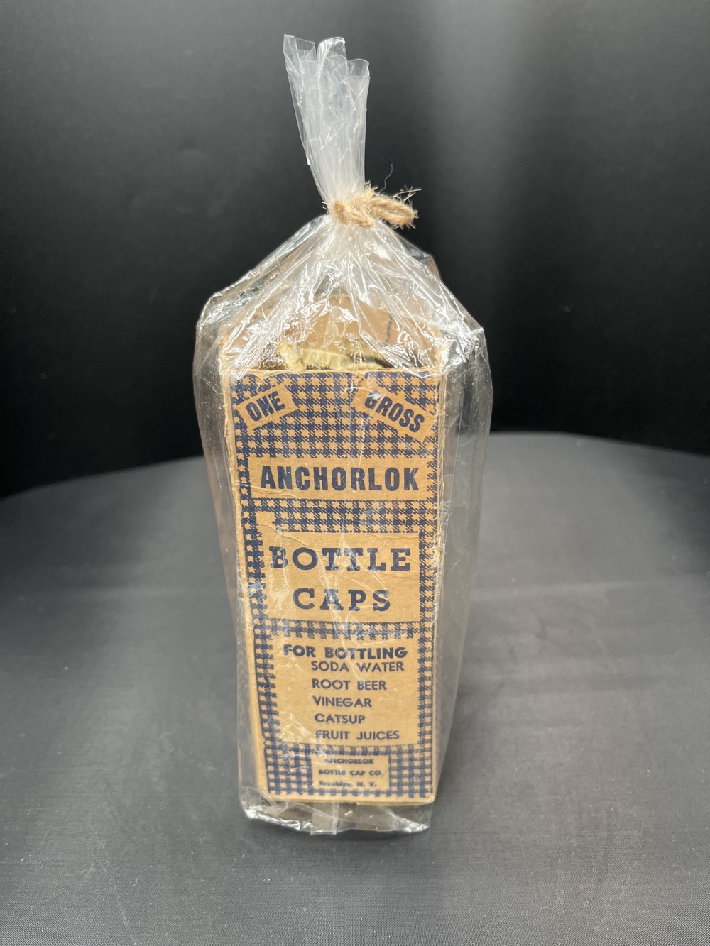 1940s Anchorlok Bottle Caps - open box