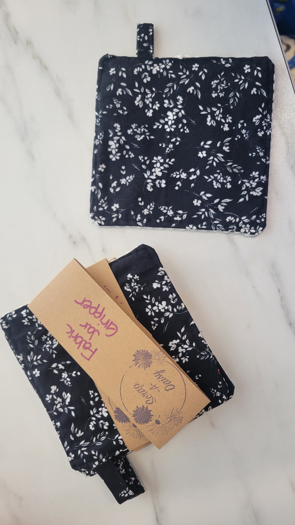 Black & White Floral Fabric Jar Gripper