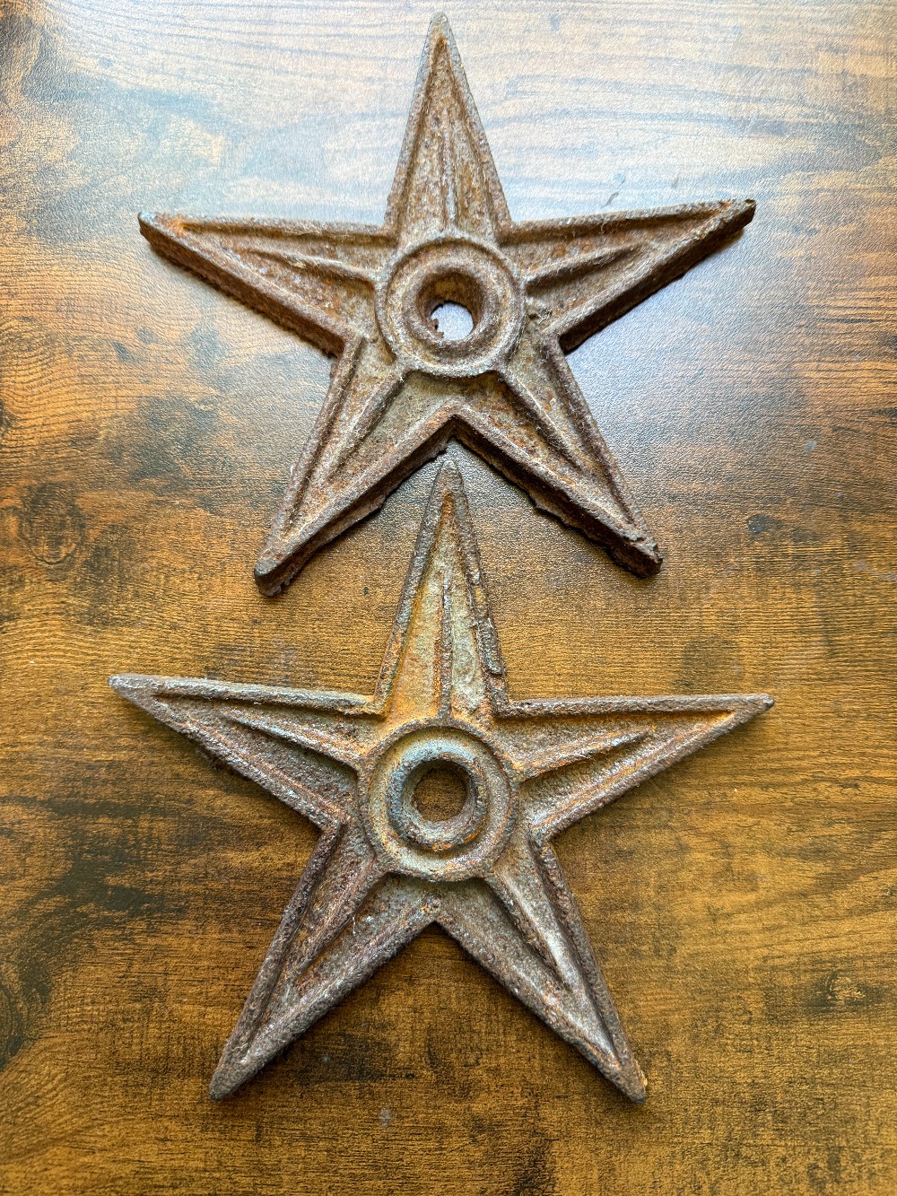 Cast Iron Architectural Stars Decor set