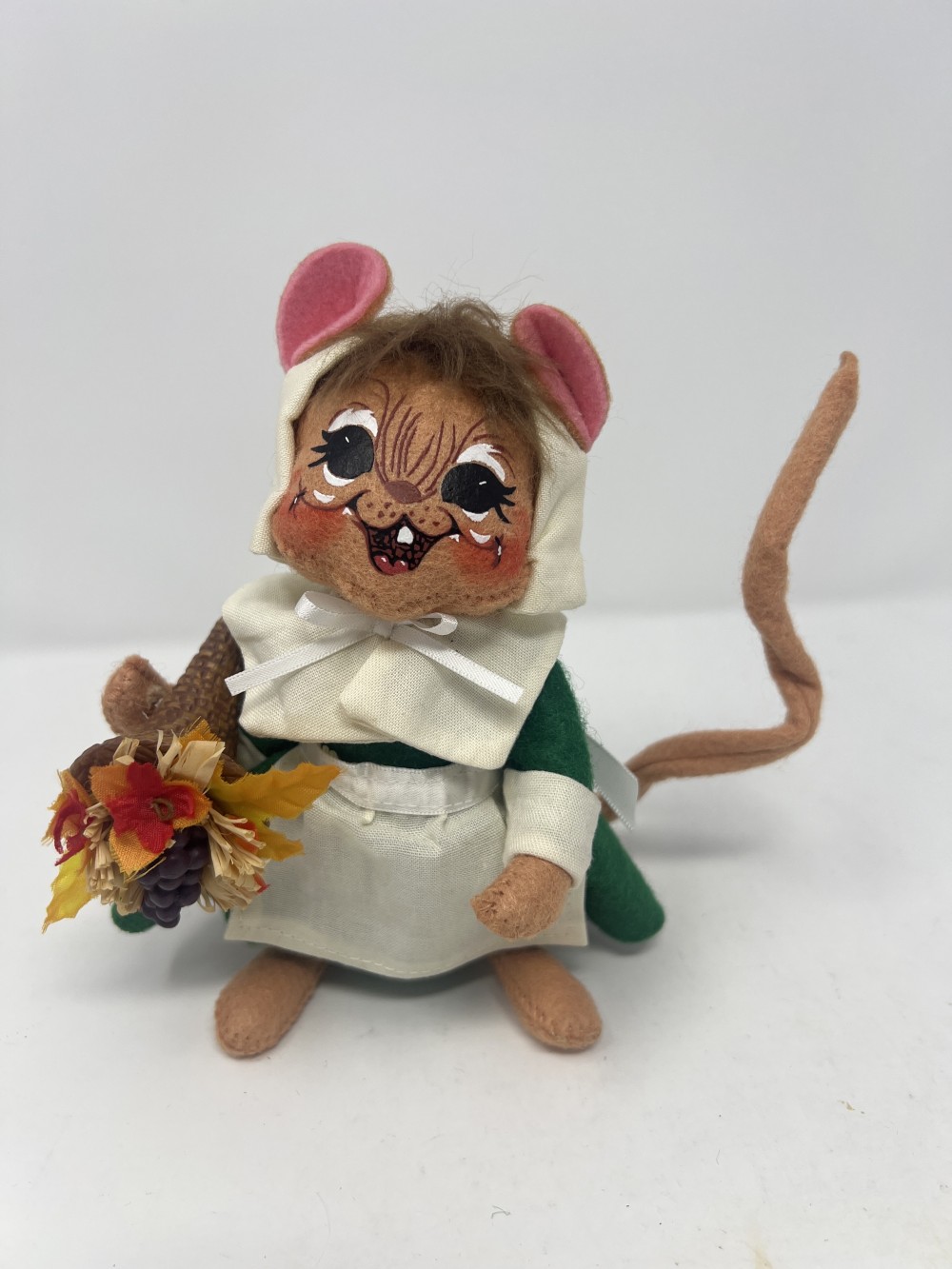 Annalee Pilgrim Girl Mouse