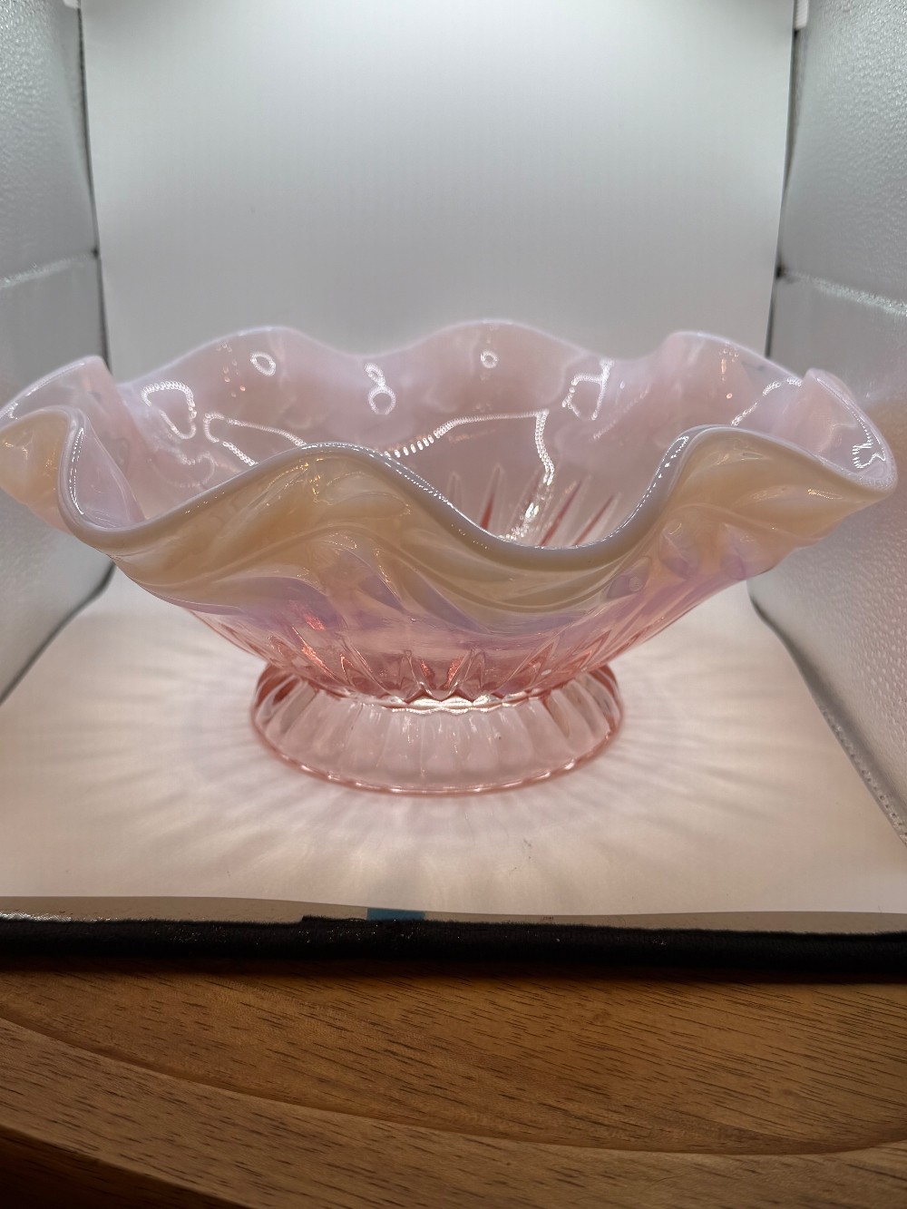 Vintage Indiana Glass Pink Opalescent Bowl