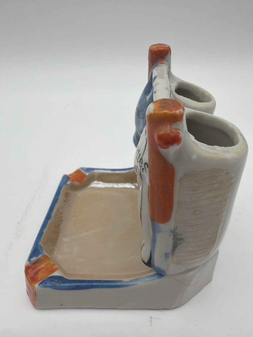 Vintage Clothesline Novelty Ashtray
