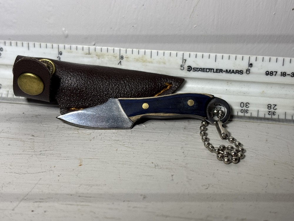 Mini Knife with case Blue 2 3/4