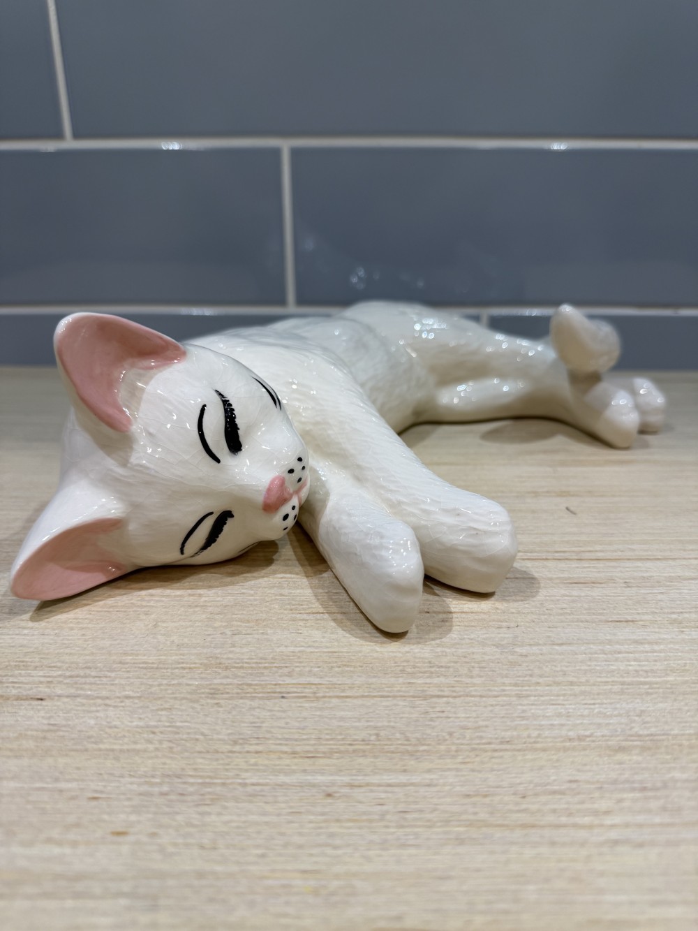 Vtg. White Ceramic Sleeping Cat