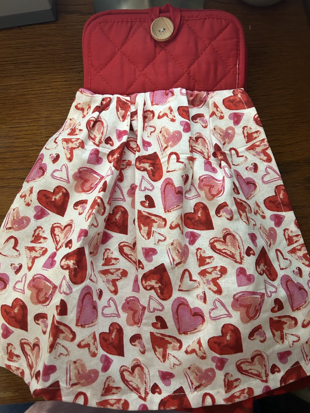 Hanging dish towel_Valentine’s