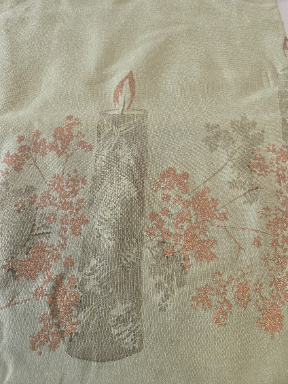 LN-1664 vintage green gold tablecloth