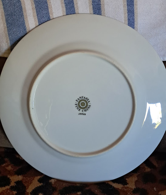 Florenteen, Fantasia, Dinner Plate