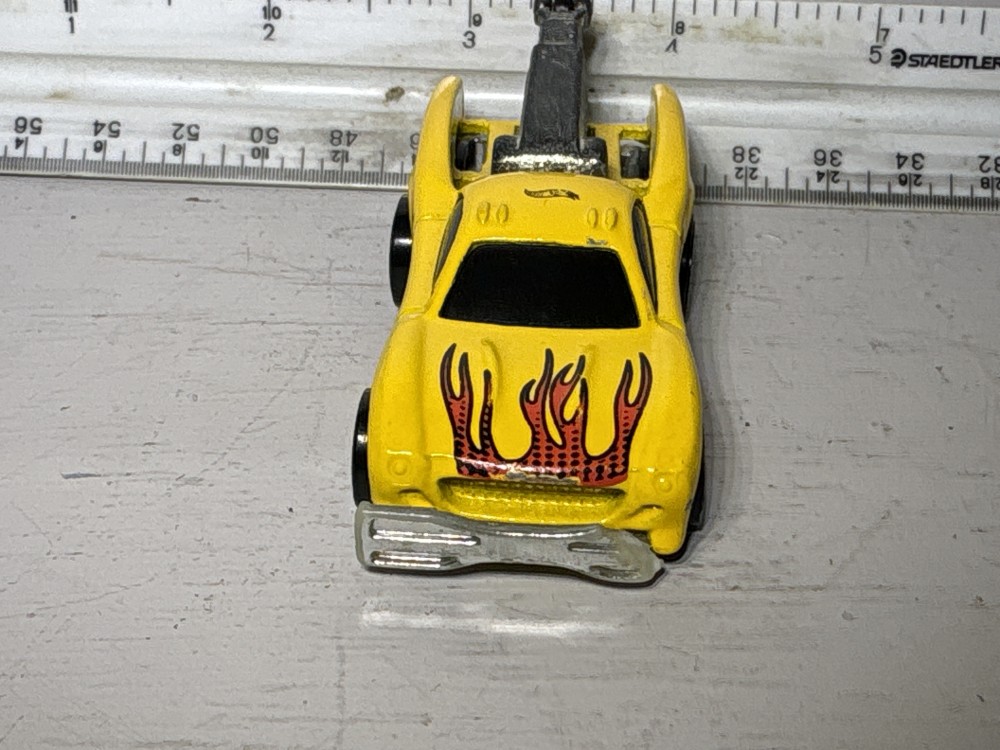 Hot Wheels Tow Jam Yellow 1997 Die Cast Car As-is