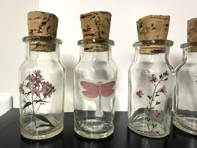 Vintage Made in Taiwan 12 Corked Glass Spice Bottles Set Embellished with Floral Transparencies