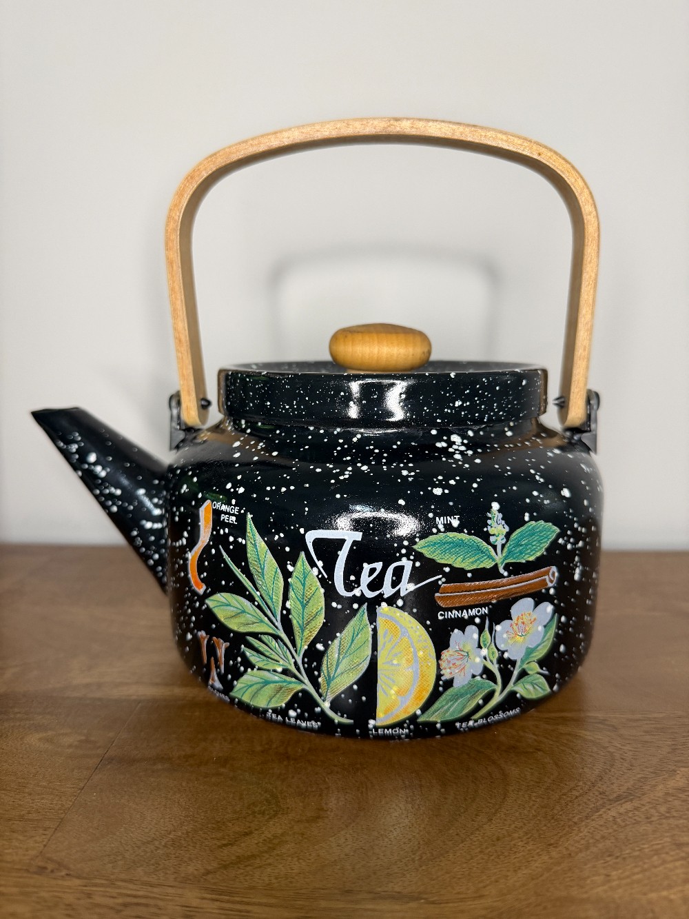 Antique St Louis Callot ボウル ソーサー 4セット B&L Antiques | Teapots