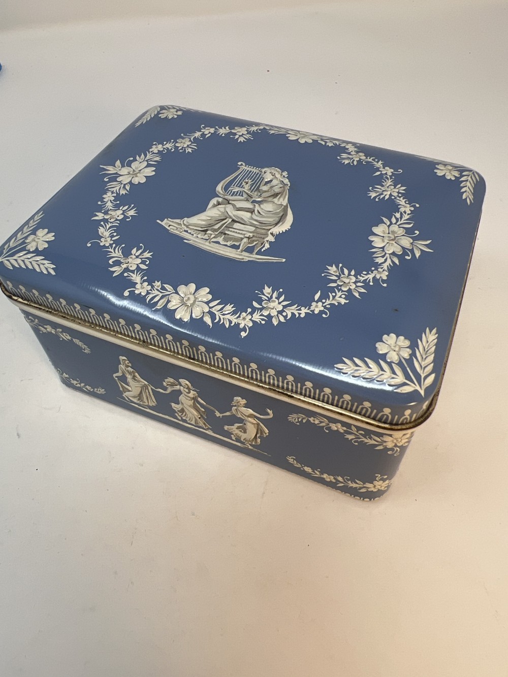 Vtg Hinged Blue & White Tin; Holland