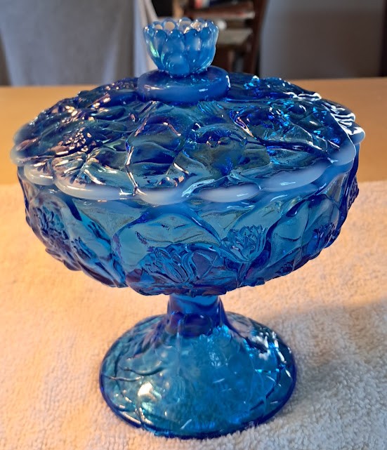 Fenton Waterlily Pattern Pedestal Covered Candy Dish