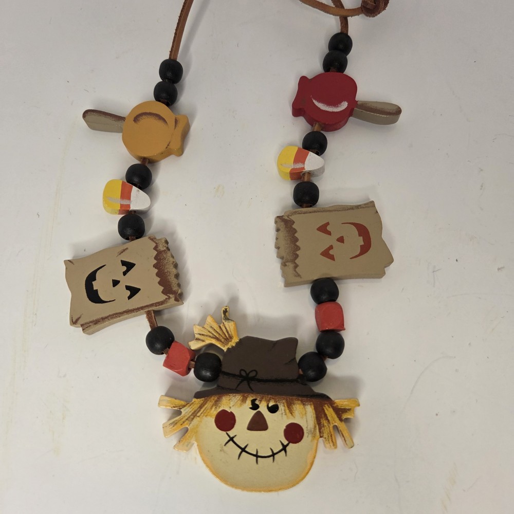 VTG Whimsical Halloween Necklace