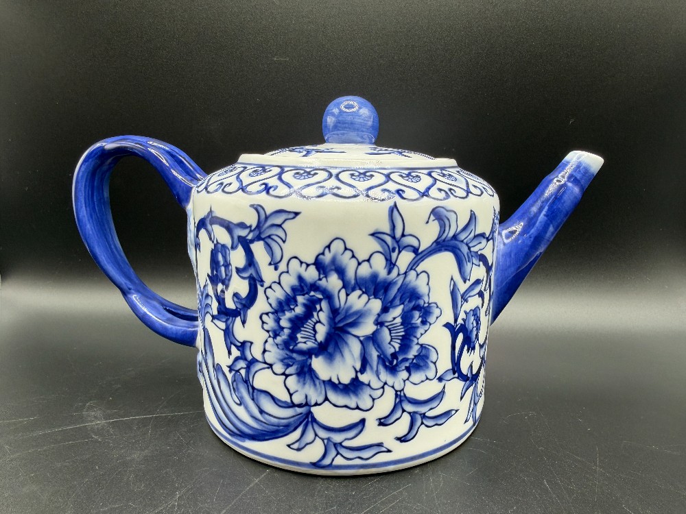 Vintage The Bombay Company Blue and White Porcelain Teapot, Chinoiserie Peony Floral Tea Pot with Lid