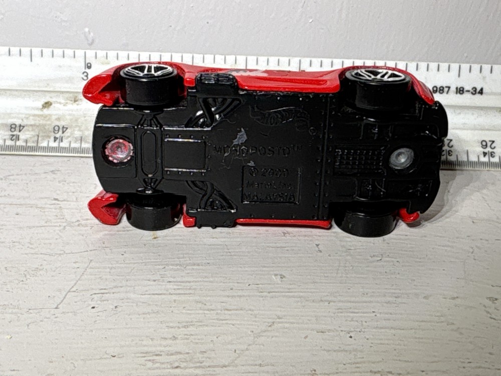 Hot Wheels Monoposto 2000 Die Cast Car As-is