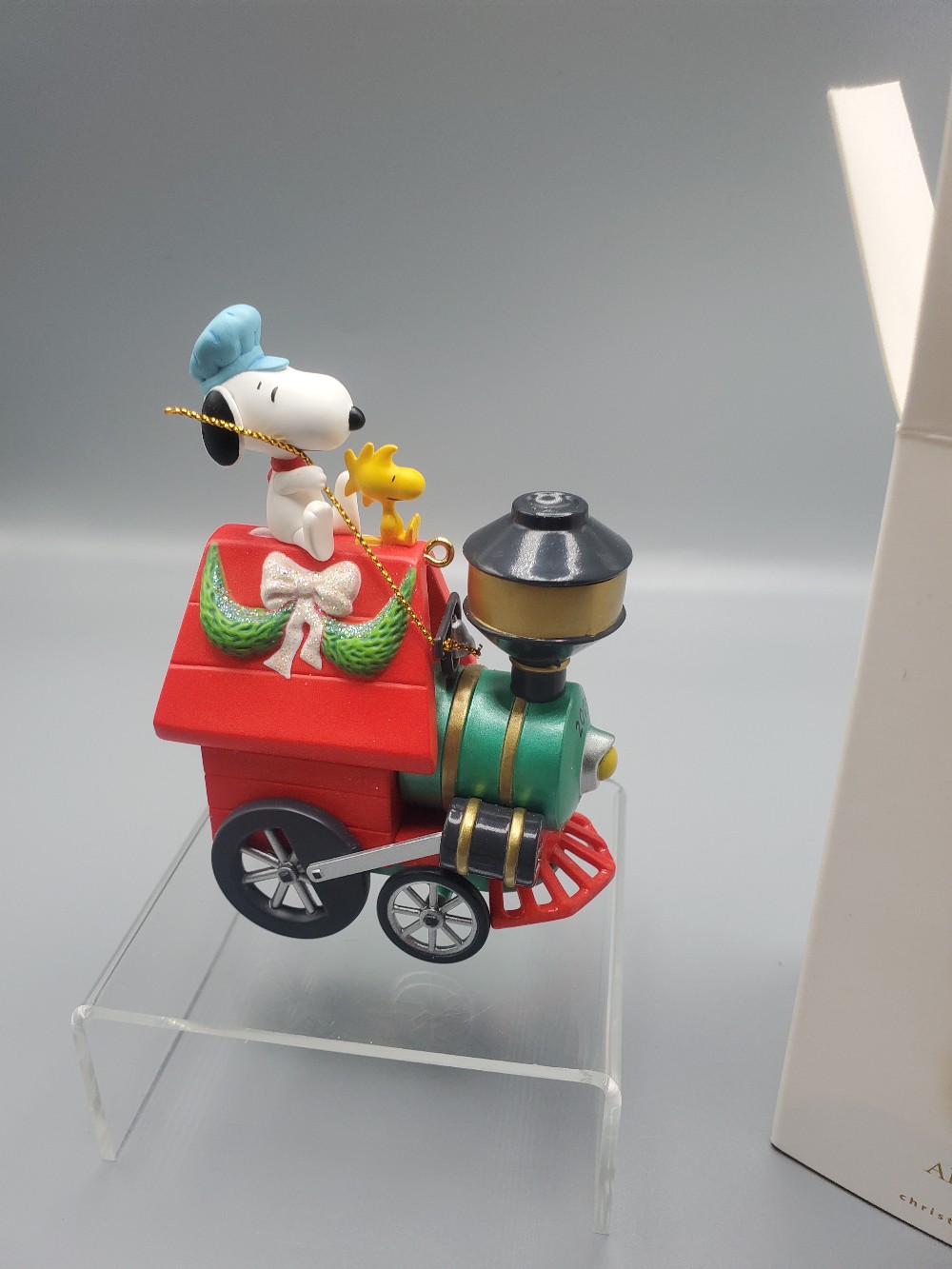 Hallmark Keepsake PEANUTS All Abord Ornament