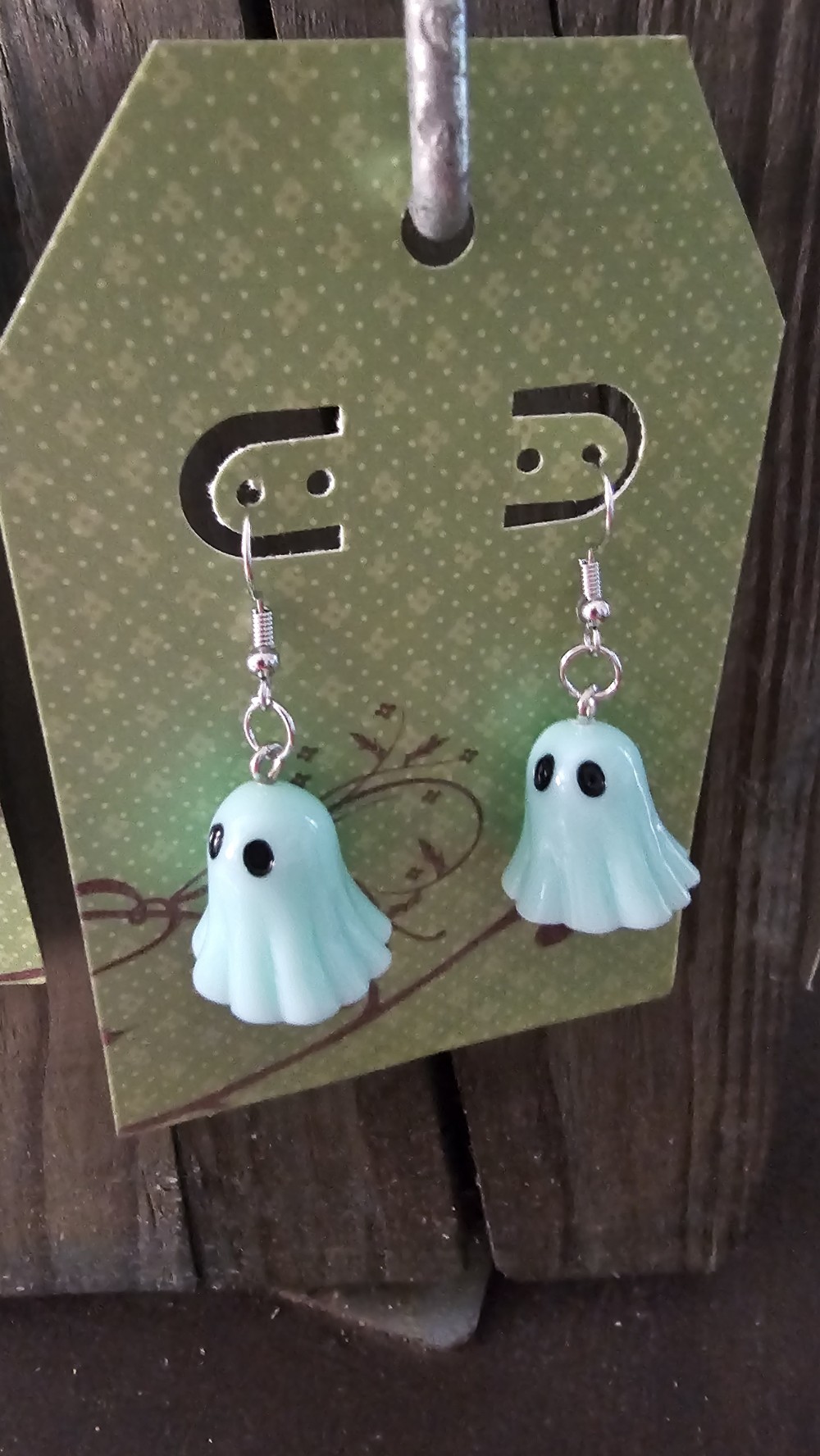 Ghost earrings (mint)