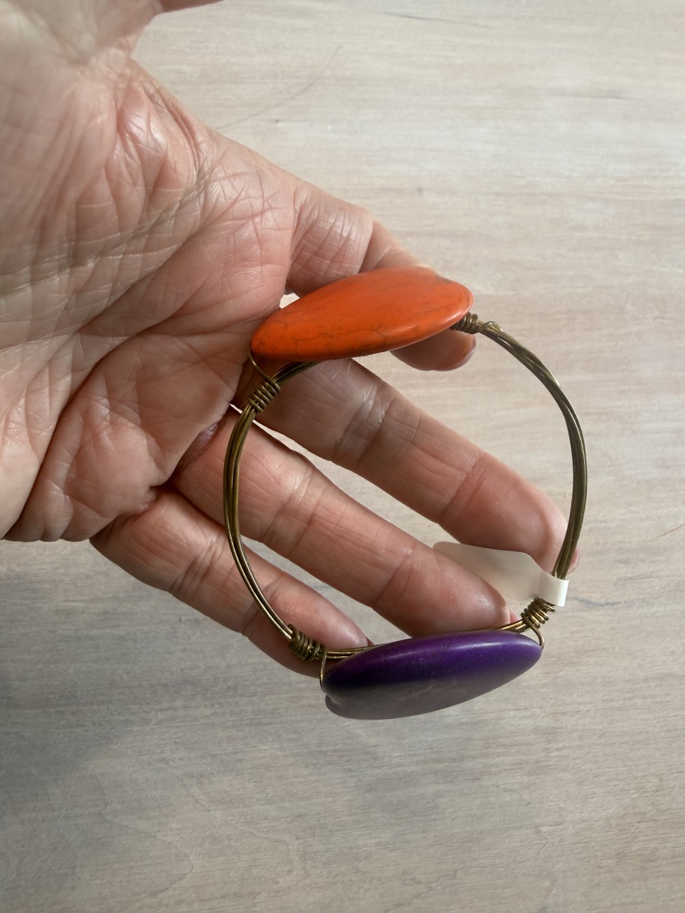Bangle Style Bracelet - Hearts Stone Medallions Bronze Wire