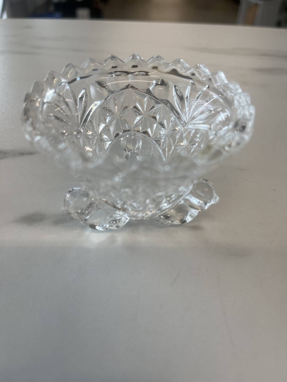 Vtg 3-footed bird trinket 24% lead crystal bowl
