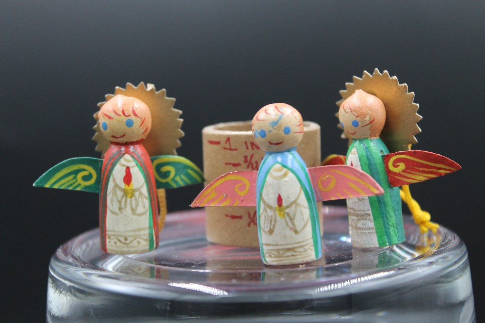 Vtg s/3 1960s/1970s mini angels wood