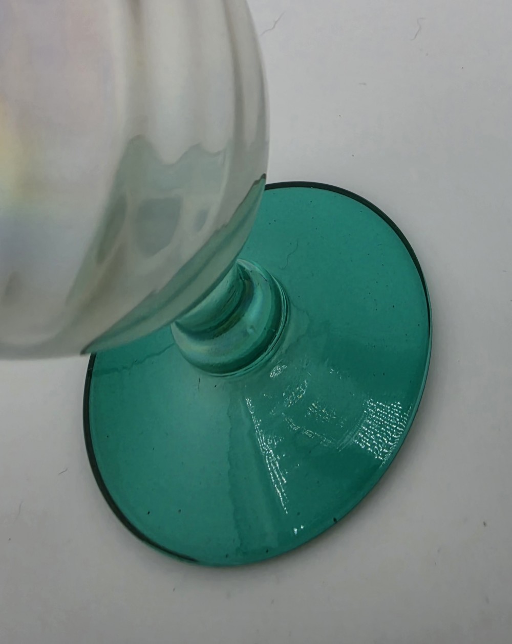 VTG MCM Optic Swirl Bud Vase Green Base